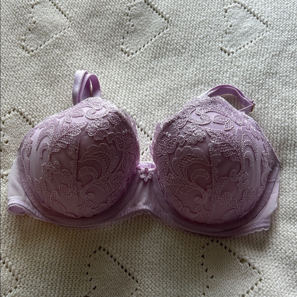Victoria's Secret | Dream Angels Lavender Lace Lightly Lined Bra - NWOT